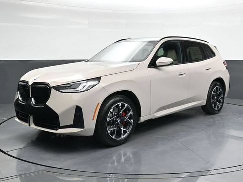 Used 2025 BMW X3 xDrive30i w/ Premium Package AWD/4WD image 10
