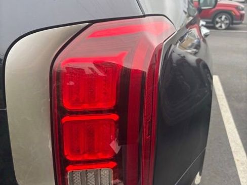 Used 2022 Hyundai Palisade SEL w/ Convenience Package image 9