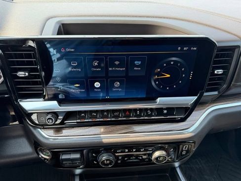 Certified 2024 Chevrolet Silverado 1500 LT Trail Boss w/ Convenience Package II AWD/4WD image 22
