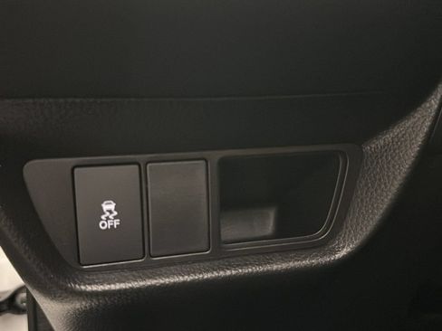 Certified 2026 Honda HR-V Sport image 31