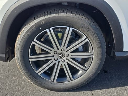 New 2026 Mercedes-Benz GLE 350 4MATIC image 8