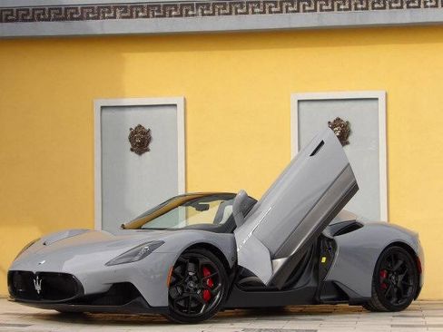 Used 2023 Maserati MC20 Spyder image 31