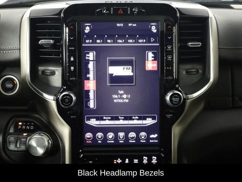 Used 2019 RAM 1500 Laramie image 29