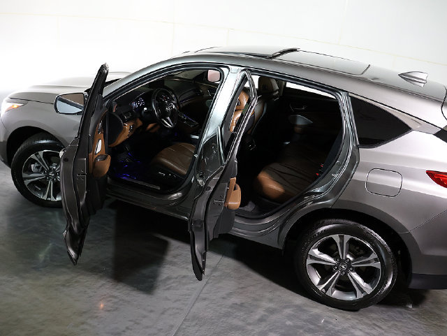 Used 2025 Acura RDX w/ Technology Package AWD/4WD image 5
