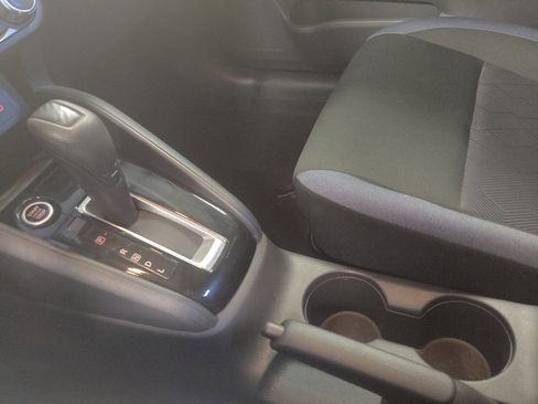 Used 2024 Nissan Versa SV w/ Trunk Package image 26