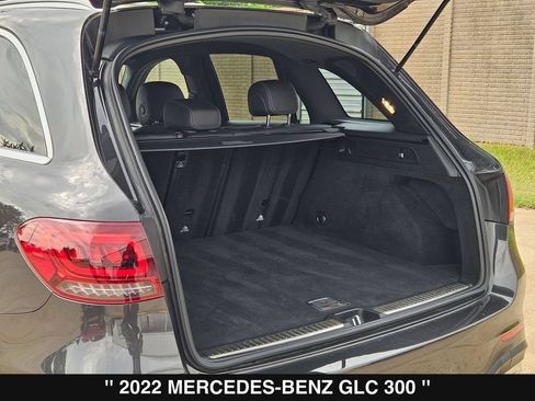 Used 2022 Mercedes-Benz GLC 300 4MATIC image 33