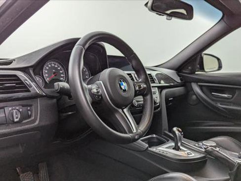 Used 2017 BMW M3 RWD image 22