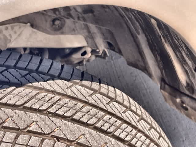 Certified 2025 Honda Pilot Touring image 23