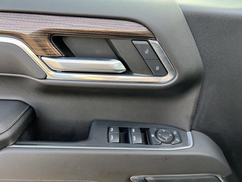 Certified 2022 Chevrolet Silverado 1500 LT w/ Safety Package image 17