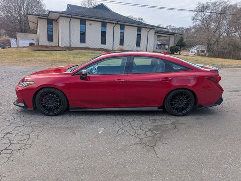 Used 2020 Toyota Avalon TRD image 3