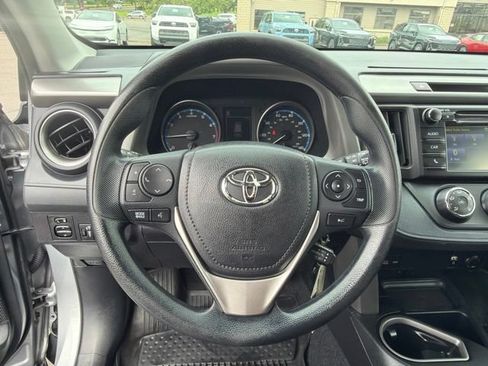Used 2017 Toyota RAV4 LE w/ All Weather Liner Package AWD/4WD image 18