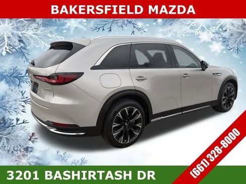 Used 2024 MAZDA CX-90 Plug-In Hybrid w/ Premium Pkg image 5