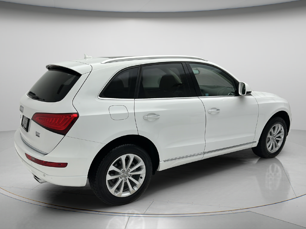 Used 2015 Audi Q5 2.0T Premium Plus w/ Technology Package AWD/4WD image 5