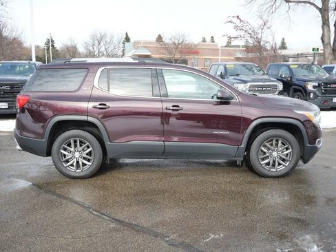 Used 2017 GMC Acadia SLT image 11