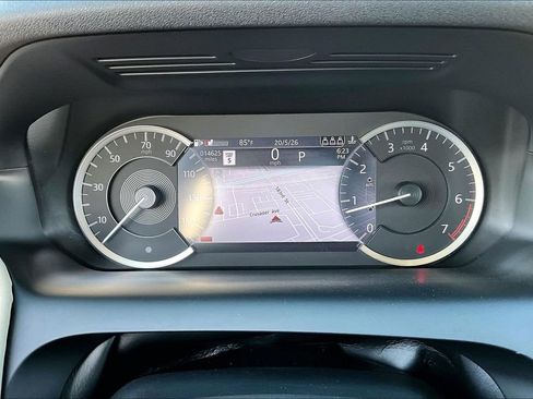 Used 2023 Land Rover Discovery Sport SE AWD/4WD image 13