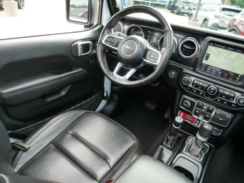 Used 2023 Jeep Wrangler Unlimited Rubicon 392 w/ Xtreme Recon 35" Tire Package AWD/4WD image 9
