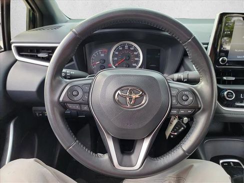 Used 2021 Toyota Corolla SE image 18