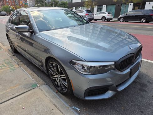 Used 2018 BMW 540i xDrive AWD/4WD image 3