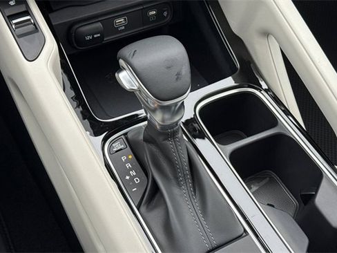 New 2025 Kia Telluride S image 27