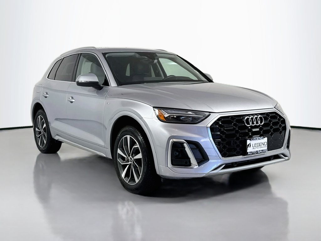 Used 2023 Audi Q5 2.0T Premium w/ Convenience Package AWD/4WD image 4
