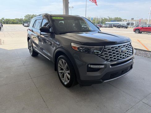 Used 2021 Ford Explorer Platinum AWD/4WD image 23