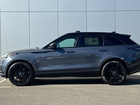 New 2026 Land Rover Range Rover Velar Dynamic SE image 2
