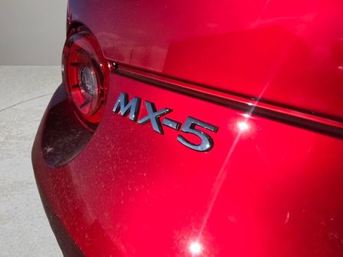 New 2025 MAZDA MX-5 Miata Sport w/ Appearance Package image 10