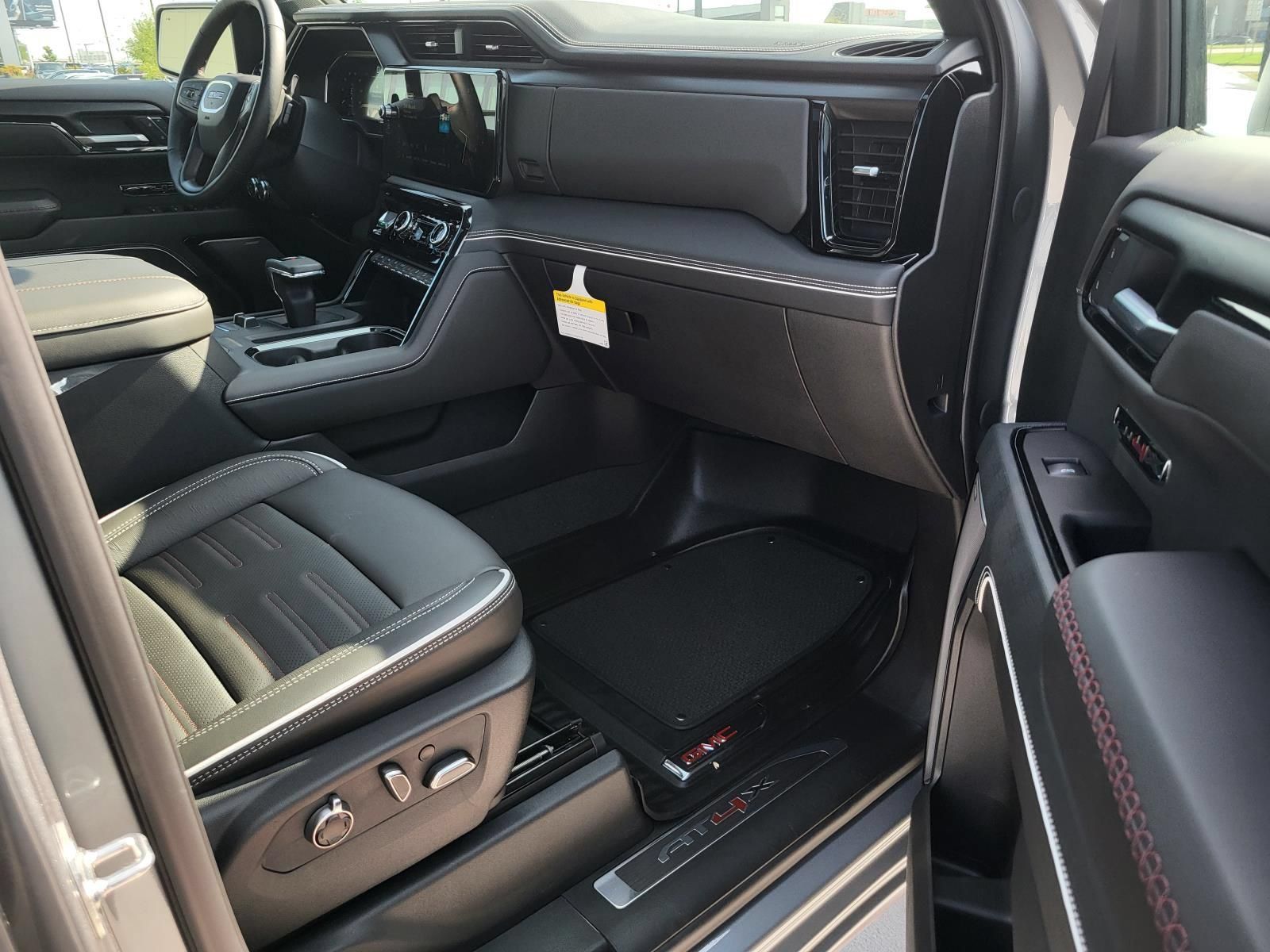 Used 2026 GMC Sierra 1500 AT4X AWD/4WD image 9