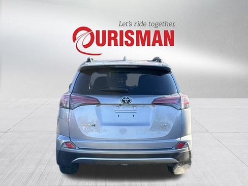 Used 2017 Toyota RAV4 XLE image 3