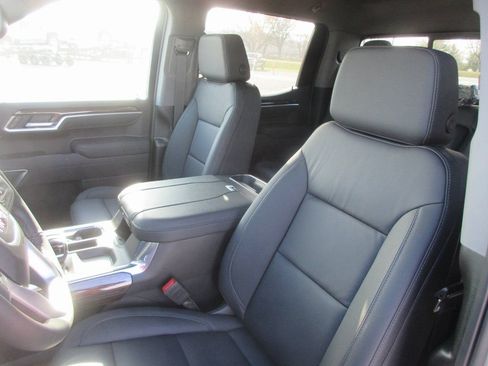 New 2026 GMC Sierra 1500 Elevation w/ Elevation Premium Package AWD/4WD image 15