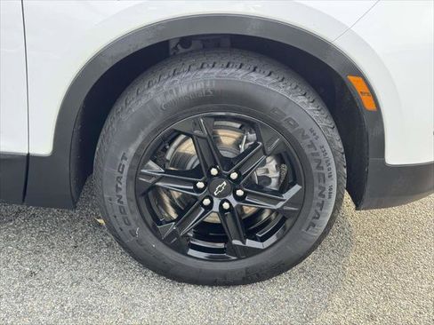 Used 2023 Chevrolet Blazer LT w/ Convenience Package image 9