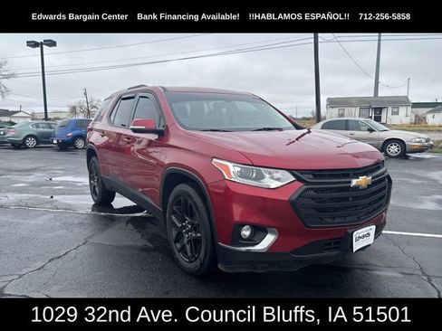 Used 2018 Chevrolet Traverse LT w/ LPO, Floor Liner Package image 2