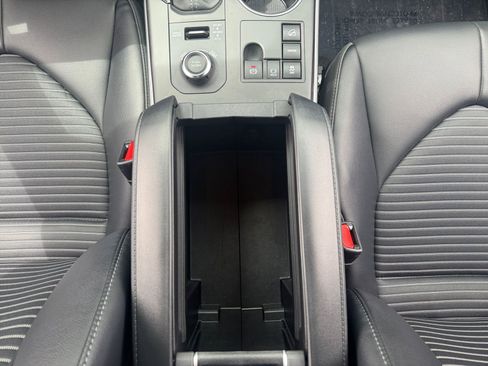 Certified 2024 Toyota Highlander XSE AWD/4WD image 19