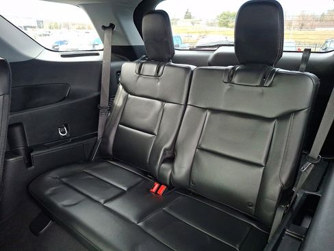 Certified 2023 Ford Explorer XLT w/ Equipment Group 202A image 11