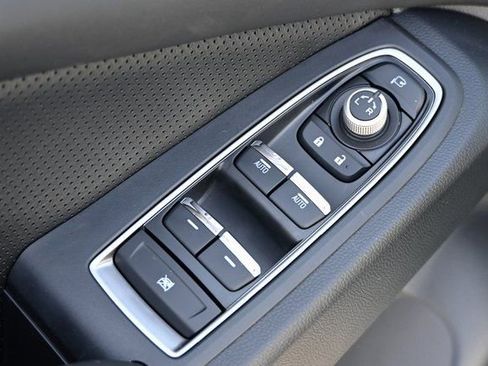 New 2026 Subaru Ascent Limited image 19