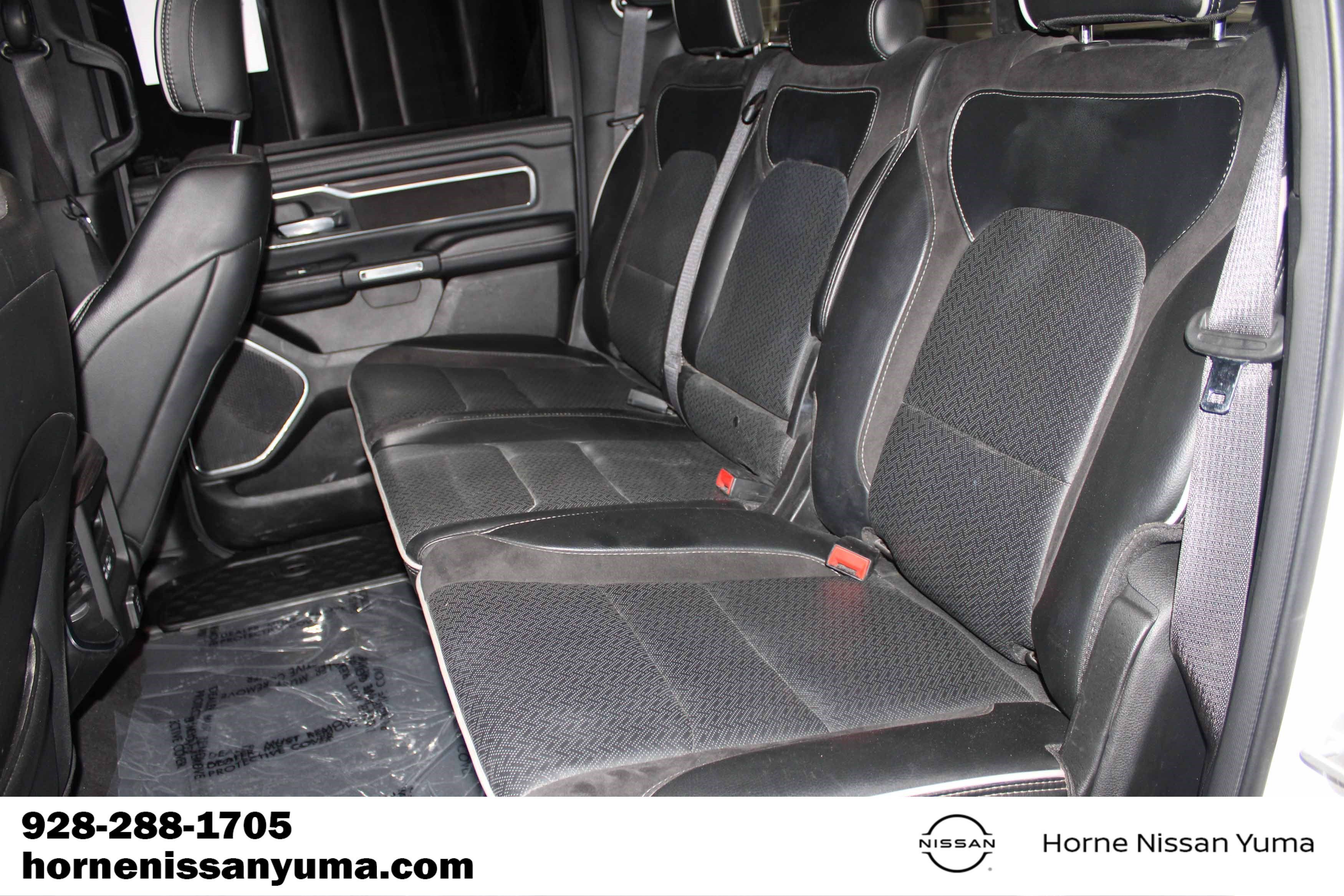 Used 2025 RAM 1500 Laramie AWD/4WD image 5
