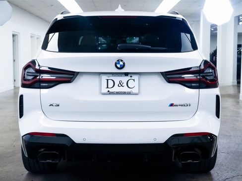 Used 2024 BMW X3 M40i w/ Premium Package image 5