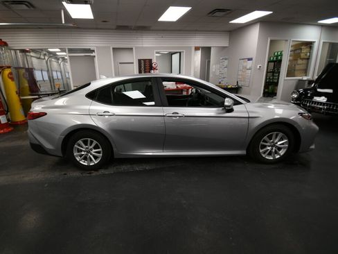 Certified 2025 Toyota Camry LE image 8