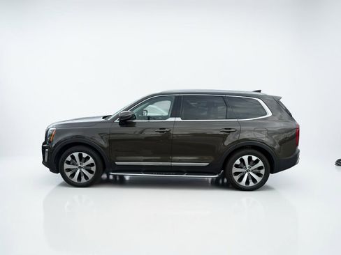 Used 2020 Kia Telluride EX w/ EX Premium Package FWD image 2