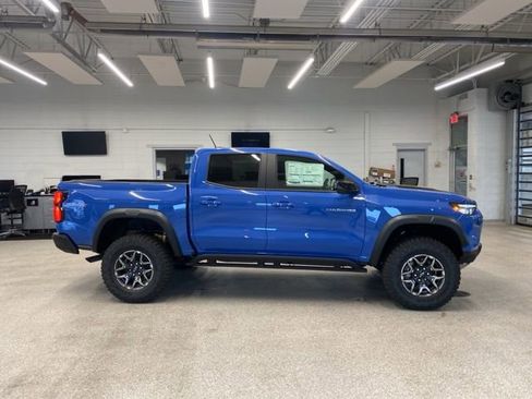 New 2026 Chevrolet Colorado ZR2 w/ Technology Package AWD/4WD image 4