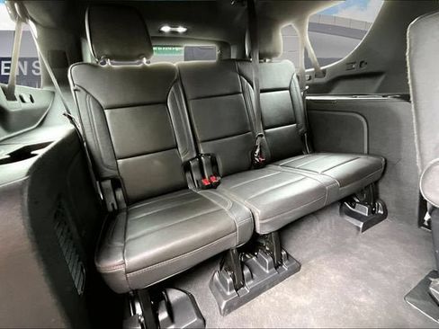 Certified 2023 Chevrolet Suburban High Country w/ Max Trailering Package AWD/4WD image 28