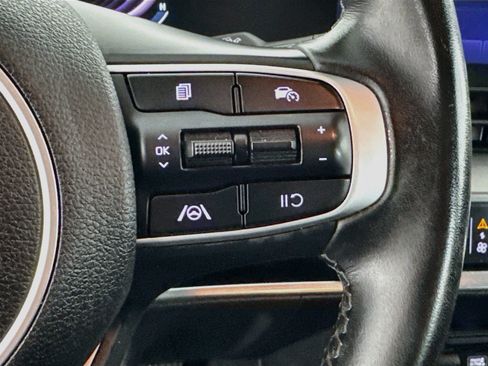 Used 2024 Kia Sportage EX FWD image 13