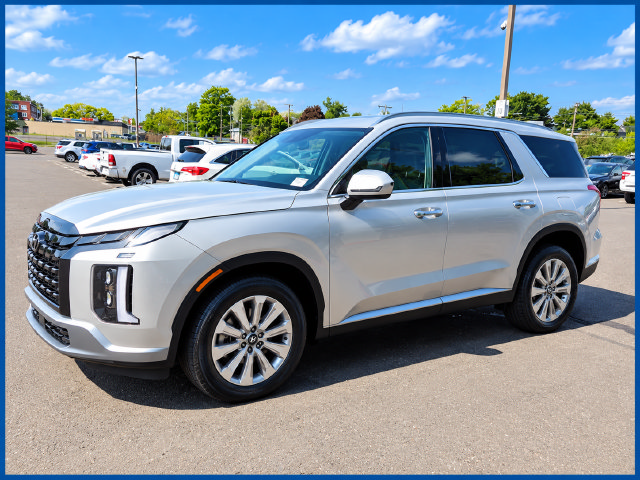 Used 2025 Hyundai Palisade SEL AWD/4WD image 1
