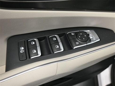 Used 2023 Kia Sorento S w/ Panoramic Sunroof Package image 13