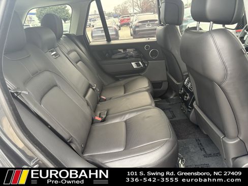 Used 2019 Land Rover Range Rover HSE image 12