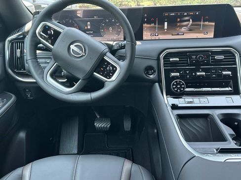 New 2026 Nissan Armada SL w/ Captain's Chari Seat Package AWD/4WD image 25