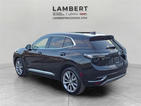 Used 2023 Buick Envision Avenir image 8