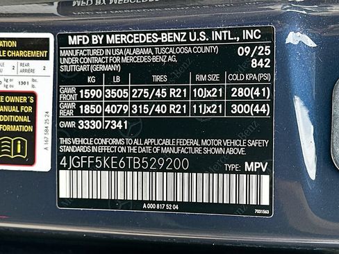 Certified 2026 Mercedes-Benz GLS 450 4MATIC image 34