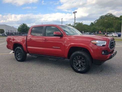 Certified 2022 Toyota Tacoma SR5 w/ Technology Package RWD image 2