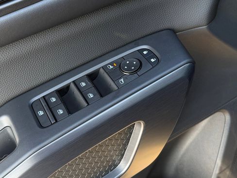 New 2026 Nissan Pathfinder SV image 21